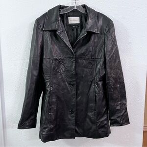 Lady Hathaway black leather jacket